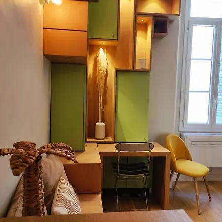 Superbe Central, Climatise, Parking 아파트 쎙뜨호뻬